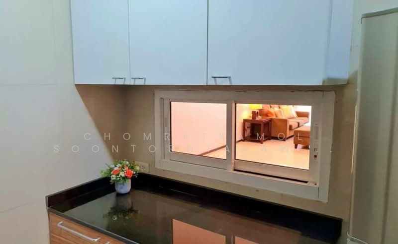 Piyathip Place, Bangkok, 24 Soi Prommitr, Khlong Tan Nua, Watthana, Bangkok, 2 Bedrooms, 160 sqm, Condo For Rent, by Chomratkamol Soontorntarawong (Gor), 500302026 - DDproperty.com
