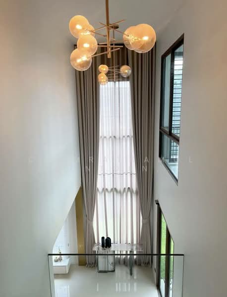 Burasiri Krungthep Kreetha, Bangkok, 95 Soi Pracha Ruam Chai, Hua Mak, Bang Kapi, Bangkok, 4 Bedrooms, 238 sqm, Single Detached House For Rent, by Chomratkamol Soontorntarawong (Gor), 500302032 - DDproperty.com