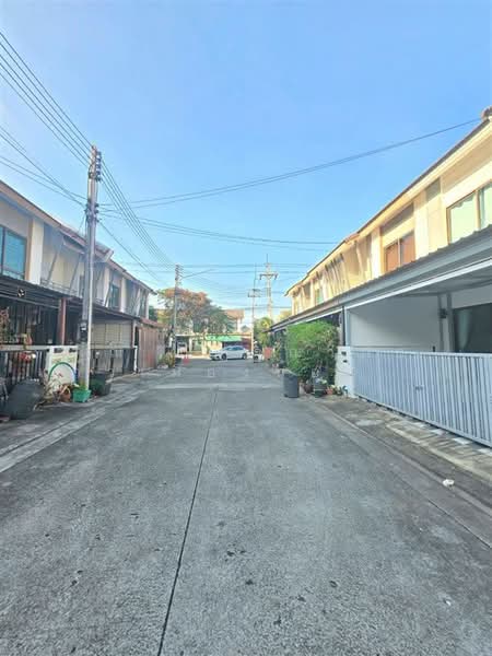Baan Pruksa Prime (Rangsit-Klong 3), Pathum Thani, Pruksa Prime Road 115, Khlong Sam, Khlong Luang, Pathum Thani, 3 Bedrooms, 110 sqm, Townhouse For Sale, by คุณ ณัฏฐฌาภัส แก้วเมืองน้อย (เฌอ), 500302048 - DDproperty.com
