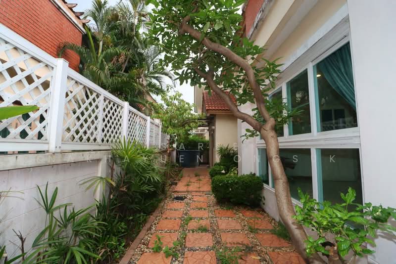 Laddarom Pinklao-Kanchanapisek, Nonthaburi, Kanchanaphisek Road, Bang Muang, Bang Yai, Nonthaburi, 3 Bedrooms, 266 sqm, Single Detached House For Sale, by Isaree Nakhayuenyongsuk, 500302054 - ลัดดารมย์ ปิ่นเกล้า กาญจนาภิเษก นนทบุรี - DDproperty.com