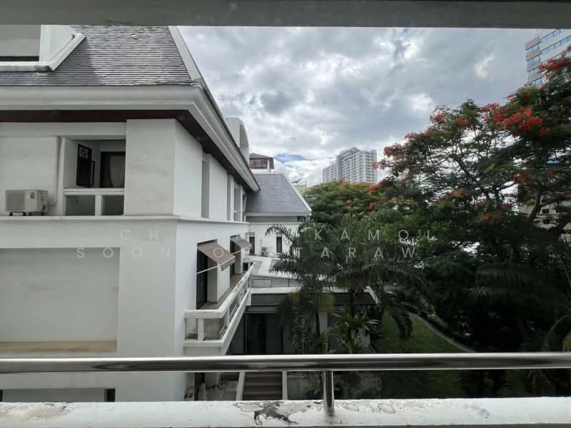 Liang Garden, Bangkok, 218 Soi Sri Nakhon Khwaeng, Chong Nonsi, Yan Nawa, Bangkok, 2 Bedrooms, 150 sqm, Condo For Sale, by Chomratkamol Soontorntarawong (Gor), 500302073 - DDproperty.com