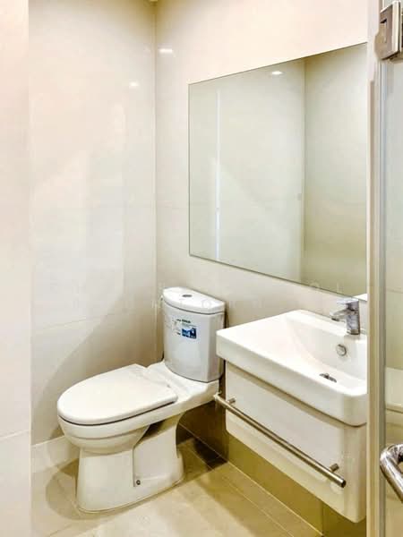 Life Asoke, Bangkok, Asoke-Dindang Road, Bang Kapi, Huai Khwang, Bangkok, 2 Bedrooms, 55 sqm, Condo For Sale, by Chomratkamol Soontorntarawong (Gor), 500302093 - DDproperty.com