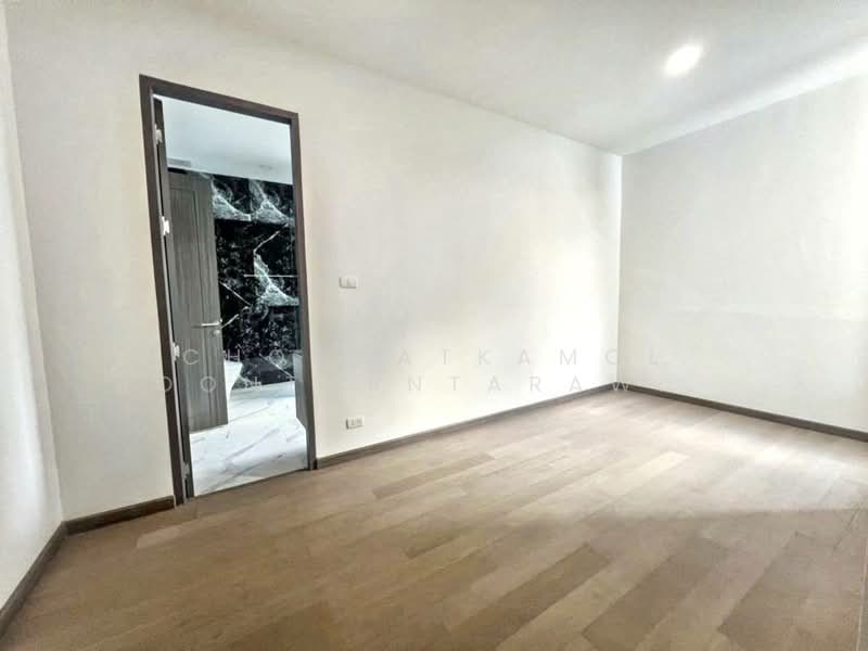 The Master Ekkamai-Sukhonthasawat, Bangkok, Lat Phrao, Bangkok, 3 Bedrooms, 409 sqm, Single Detached House For Rent, by Chomratkamol Soontorntarawong (Gor), 500302097 - DDproperty.com