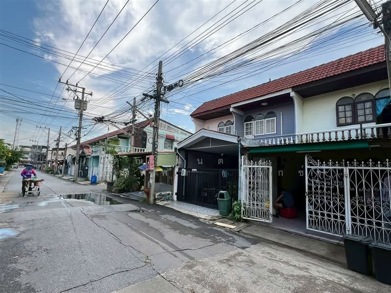 ทาวน์เฮ้าส์ 2 ชั้น 17 ตร.ว. หมู่บ้านหงส์ประยูร1, นนทบุรี, ถนนบางกรวย-ไทรน้อย, บางรักใหญ่, บางบัวทอง, นนทบุรี, 90 ตร.ม., ทาวน์เฮ้าส์ ขาย, โดย คุณ มนต์ชัย ปานนพพา (เอ็กซ์), 500302098 - DDproperty.com