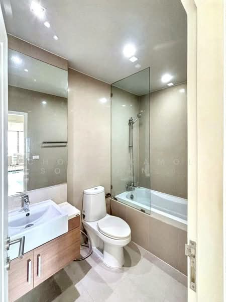 Noble Refine, Bangkok, Soi Sukhumvit 26, Sukhumvit Road, Khong Tan, Khlong Toei, Bangkok, 2 Bedrooms, 72 sqm, Condo For Rent, by Chomratkamol Soontorntarawong (Gor), 500302135 - DDproperty.com