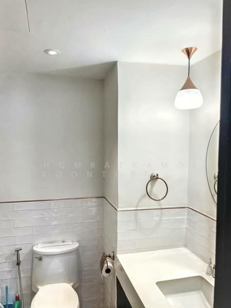 Centre Point Residence Phromphong, Bangkok, Soi Sukhumvit 39, Khlong Tan Nua, Watthana, Bangkok, 3 Bedrooms, 193 sqm, Condo For Sale, by Chomratkamol Soontorntarawong (Gor), 500302164 - DDproperty.com