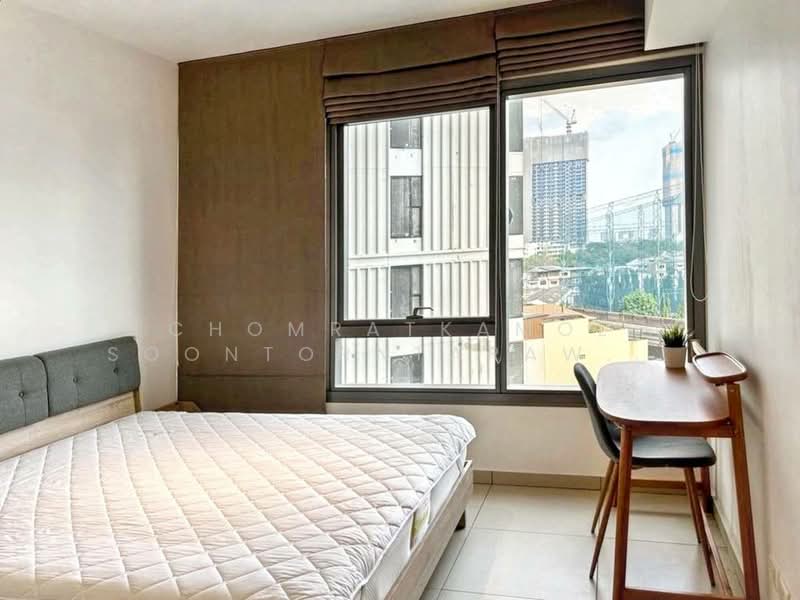 The Lofts Ekkamai, Bangkok, 1415 Sukhumvit Road, Phra Kanong Nua, Watthana, Bangkok, 1 Bedroom, 45 sqm, Condo For Sale, by Chomratkamol Soontorntarawong (Gor), 500302198 - DDproperty.com