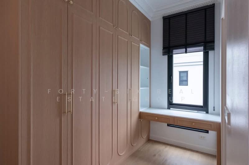 Narinsiri Krungthep Kreetha, Bangkok, Saphan Sung, Bangkok, 5 Bedrooms, 430 sqm, Single Detached House For Rent, by Forty-Six Real Estate Group, 500302250 - DDproperty.com