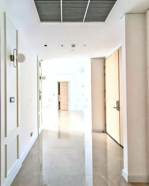 Sindhorn Residence : สินธร เรสซิเดนซ์ หลังสวน, กรุงเทพ, 54 ซอยต้นสน, ลุมพินี, ปทุมวัน, กรุงเทพ, 148 ตร.ม., คอนโด ขาย, โดย Chomratkamol Soontorntarawong (Gor), 500302276 - DDproperty.com