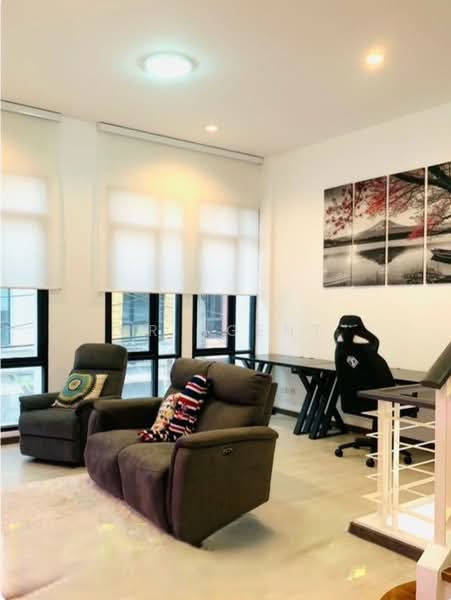 Baan Klang Krung Office Park Bangna : บ้านกลางกรุง ออฟฟิศ พาร์ค บางนา, กรุงเทพ, ซอย หมู่บ้านบ้านกลางกรุงออฟฟิตปาร์ค, บางนา, กรุงเทพ, 200 ตร.ม., ทาวน์เฮ้าส์ ให้เช่า, โดย NR AGENT, 500302293 - DDproperty.com