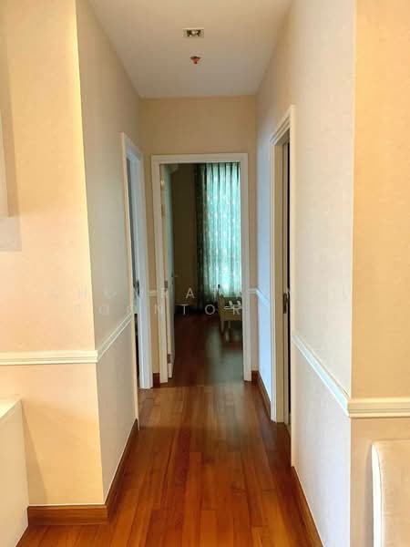 Ivy Sathorn 10, Bangkok, 88 Soi Sathorn 12, Sathorn Road, Silom, Bang Rak, Bangkok, 2 Bedrooms, 88 sqm, Condo For Sale, by Chomratkamol Soontorntarawong (Gor), 500302343 - DDproperty.com
