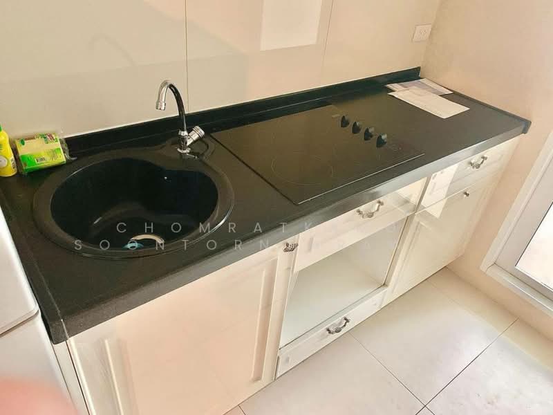 Ivy Sathorn 10 : ไอวี่ สาทร 10, กรุงเทพ, 88 ซอยสาทร 12 ถนนสาทร, สีลม, บางรัก, กรุงเทพ, 88 ตร.ม., คอนโด ขาย, โดย Chomratkamol Soontorntarawong (Gor), 500302343 - DDproperty.com