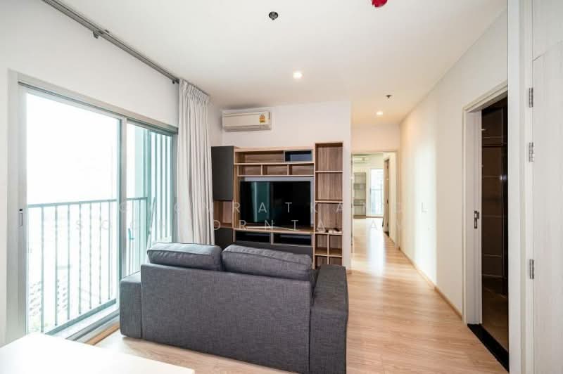 Via 49, Bangkok, 25/1 Soi Sukhumvit 49, Sukhumvit Road, Khlong Tan Nua, Watthana, Bangkok, 1 Bedroom, 53 sqm, Condo For Rent, by Chomratkamol Soontorntarawong (Gor), 500302357 - DDproperty.com
