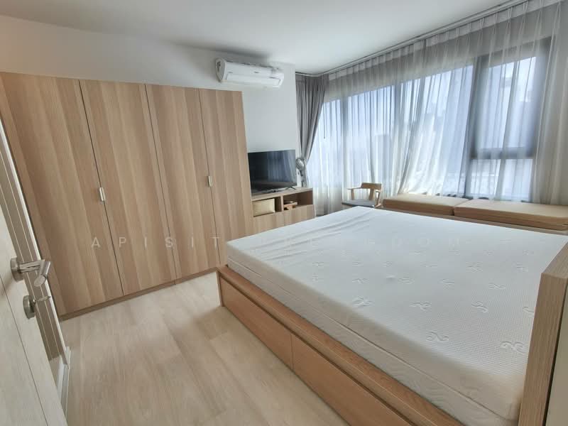 Life One Wireless, Bangkok, 1 Wireless Road, Lumphini, Pathum Wan, Bangkok, 2 Bedrooms, 63 sqm, Condo For Rent, by Apisit Premudom, 500302363 - DDproperty.com