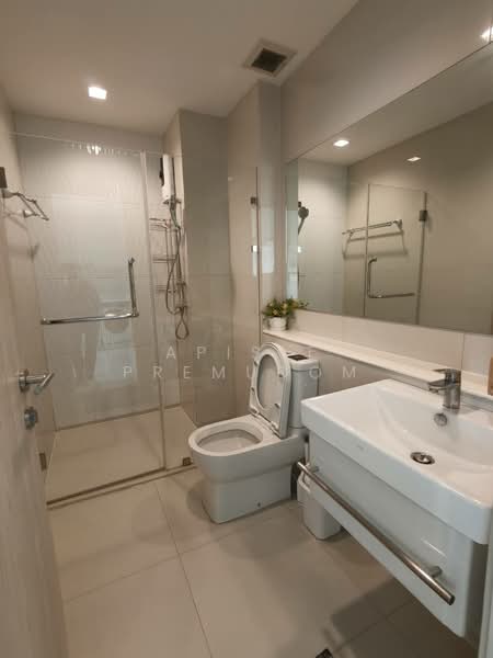 Life One Wireless, Bangkok, 1 Wireless Road, Lumphini, Pathum Wan, Bangkok, 2 Bedrooms, 63 sqm, Condo For Rent, by Apisit Premudom, 500302363 - DDproperty.com