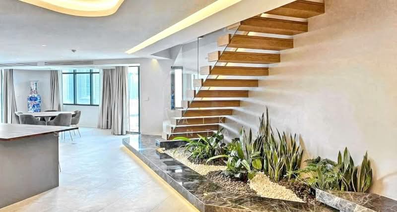 Crystal Garden, Bangkok, 217 Sukhumvit 4 Alley, Khlong Toei, Bangkok, 2 Bedrooms, 300 sqm, Condo For Sale, by Chomratkamol Soontorntarawong (Gor), 500302371 - DDproperty.com