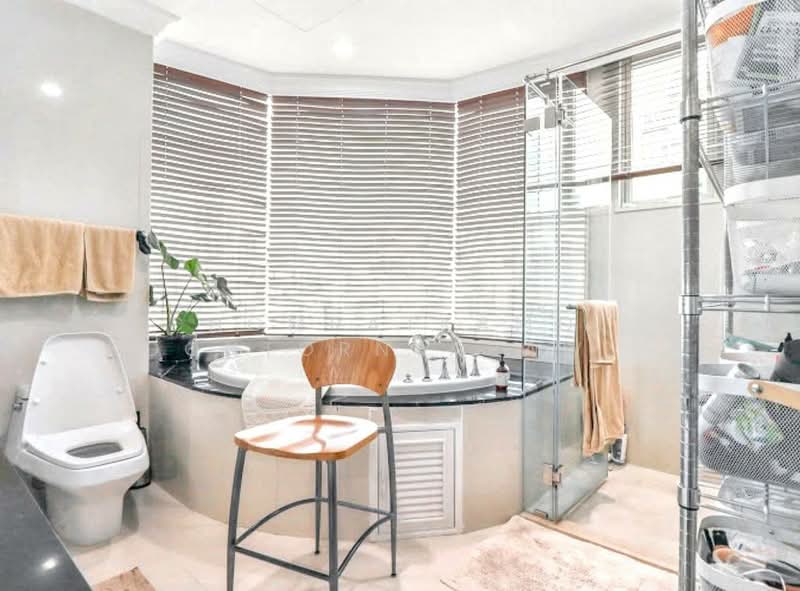 Royce Private Residences : รอย์ช ไพรเวท เรสซิเดนซ์ส, กรุงเทพ, 61 ซอยสุขุมวิท 31, คลองเตยเหนือ, วัฒนา, กรุงเทพ, 178 ตร.ม., คอนโด ขาย, โดย Chomratkamol Soontorntarawong (Gor), 500302372 - DDproperty.com