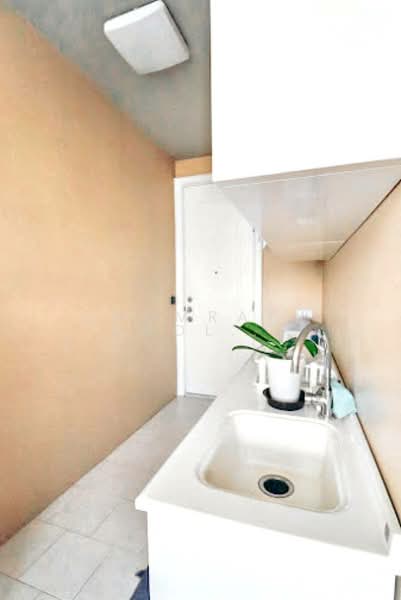 Royce Private Residences, Bangkok, 61 Soi Sukhumvit 31, Khlongtoei Nua, Watthana, Bangkok, 3 Bedrooms, 178 sqm, Condo For Sale, by Chomratkamol Soontorntarawong (Gor), 500302372 - DDproperty.com