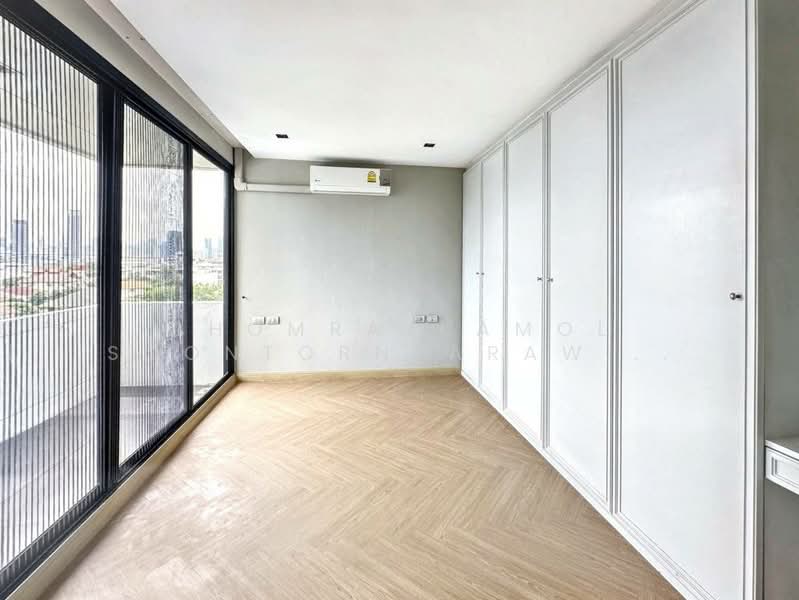 Yen Akard Garden, Bangkok, Soi Yen Akard 3, Nang Linchi Road, Chong Nonsi, Yan Nawa, Bangkok, 2 Bedrooms, 120 sqm, Condo For Sale, by Chomratkamol Soontorntarawong (Gor), 500302381 - DDproperty.com