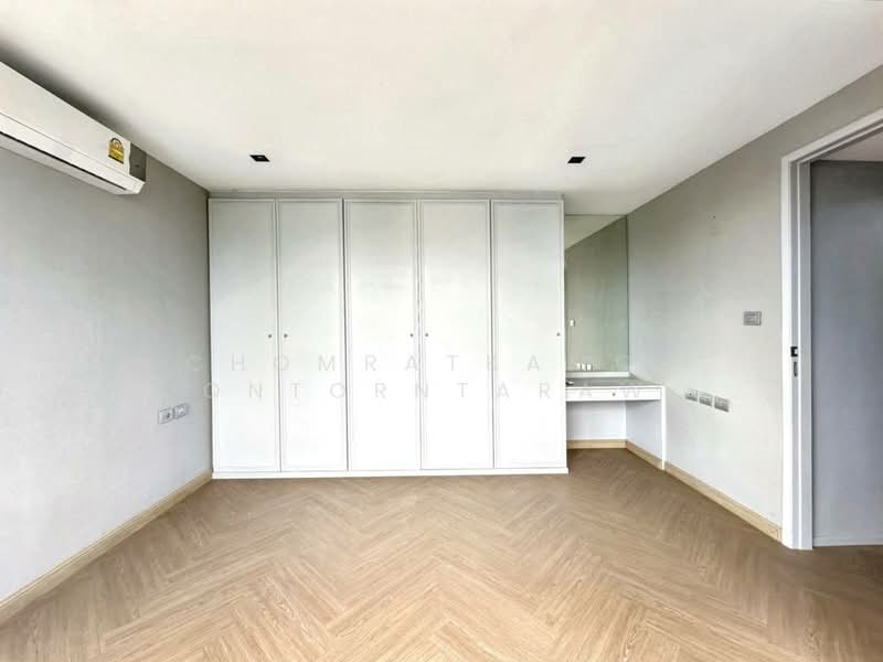 Yen Akard Garden, Bangkok, Soi Yen Akard 3, Nang Linchi Road, Chong Nonsi, Yan Nawa, Bangkok, 2 Bedrooms, 120 sqm, Condo For Sale, by Chomratkamol Soontorntarawong (Gor), 500302381 - DDproperty.com