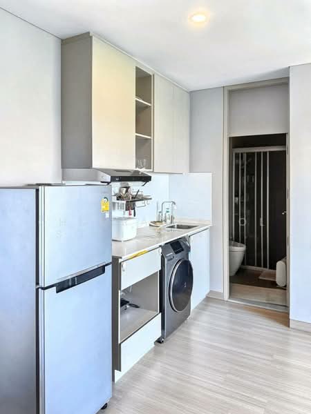 Lumpini Suite Phetchaburi-Makkasan, Bangkok, 1515 Phetchaburi Rd, Makkasan, Ratchathewi, Bangkok, 2 Bedrooms, 40 sqm, Condo For Sale, by Chomratkamol Soontorntarawong (Gor), 500302395 - DDproperty.com