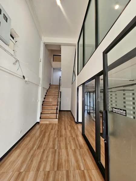 Home office for rent, Sukhumvit Soi 62, near BTS Bang Chak station (SPSAD3976), Bangkok, Bang Chak, Phra Khanong, Bangkok, , 360 sqm, Office Space For Rent, by Agent Pla, 500302416 - DDproperty.com