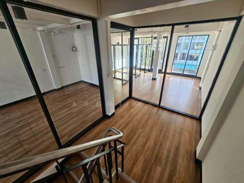 Home office for rent, Sukhumvit Soi 62, near BTS Bang Chak station (SPSAD3976), Bangkok, Bang Chak, Phra Khanong, Bangkok, , 360 sqm, Office Space For Rent, by Agent Pla, 500302416 - DDproperty.com