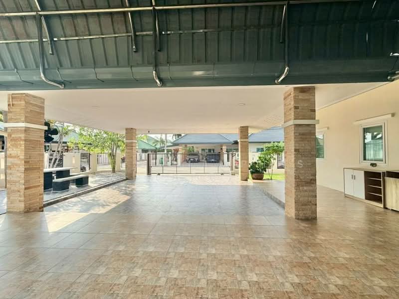 Sp Village 3, Chon Buri (Pattaya), Phonprapanimit Rd, Bang Lamung, Bang Lamung (Pattaya), Chon Buri (Pattaya), 3 Bedrooms, 180 sqm, Single Detached House For Rent, by Sathida Limphasut (App), 500302428 - DDproperty.com