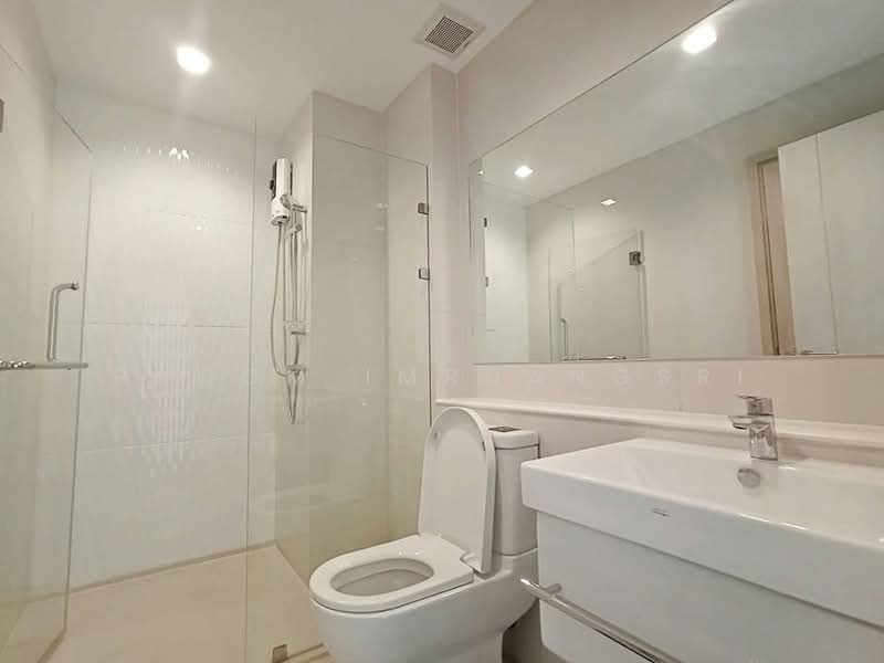 Life One Wireless, Bangkok, 1 Wireless Road, Lumphini, Pathum Wan, Bangkok, 2 Bedrooms, 45 sqm, Condo For Rent, by Phoom Imruangsri, 500302446 - DDproperty.com