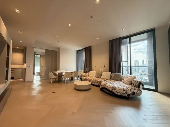The Reserve Sathorn : เดอะ รีเซิร์ฟ สาทร, กรุงเทพ
