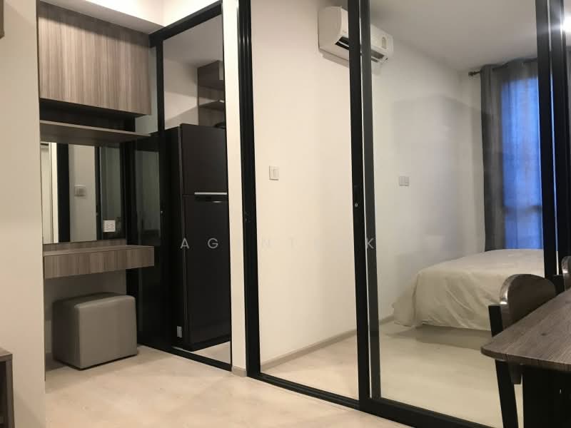 KnightsBridge Phaholyothin Interchange, Bangkok, Phahonyothin Road, Anusaowari, Bang Khen, Bangkok, 1 Bedroom, 30 sqm, Condo For Sale, by Agentbkk, 500302457 - DDproperty.com