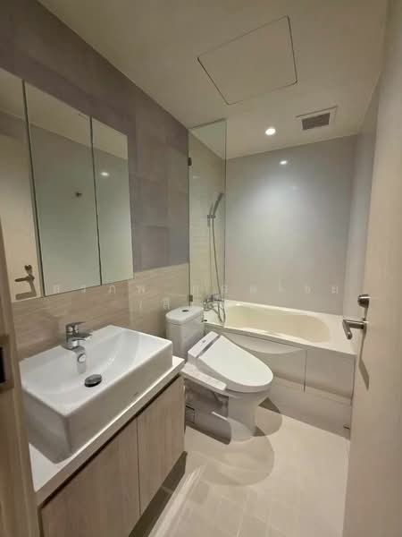 Runesu Thonglor 5, Bangkok, 82 Padi Madi Alley, Khlong Tan Nua, Watthana, Bangkok, 1 Bedroom, 36 sqm, Condo For Rent, by สรภพ ยอดไชย (สีฝุ่น), 500302465 - DDproperty.com