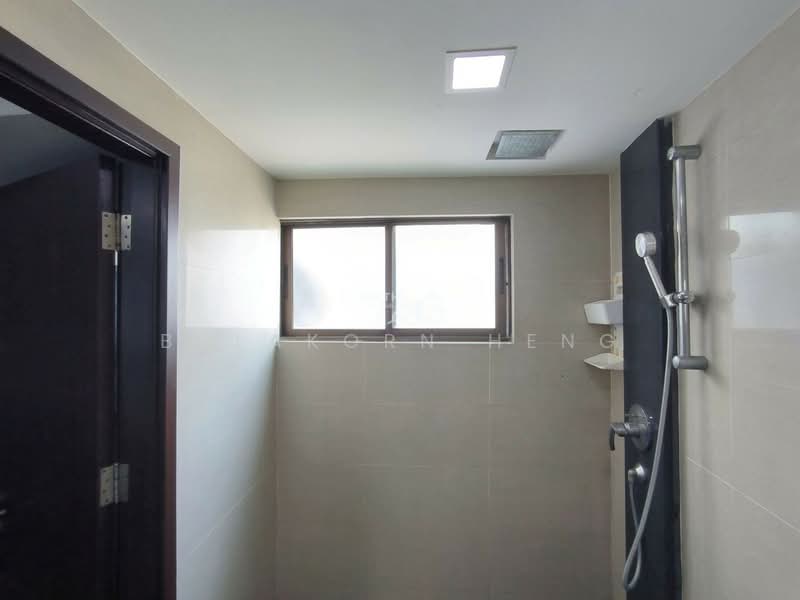 Liberty Park 1, Bangkok, 170 Soi Sukhumvit 23, Khlongtoei Nua, Watthana, Bangkok, 3 Bedrooms, 250 sqm, Condo For Rent, by Bulakorn Heng, 500302484 - DDproperty.com