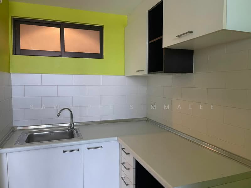 Lumpini Place Narathiwas-Chaopraya, Bangkok, 1298 Rama 3 Road, Chong Nonsi, Yan Nawa, Bangkok, 1 Bedroom, 40 sqm, Condo For Rent, by Sawitree Simmalee, 500302487 - DDproperty.com