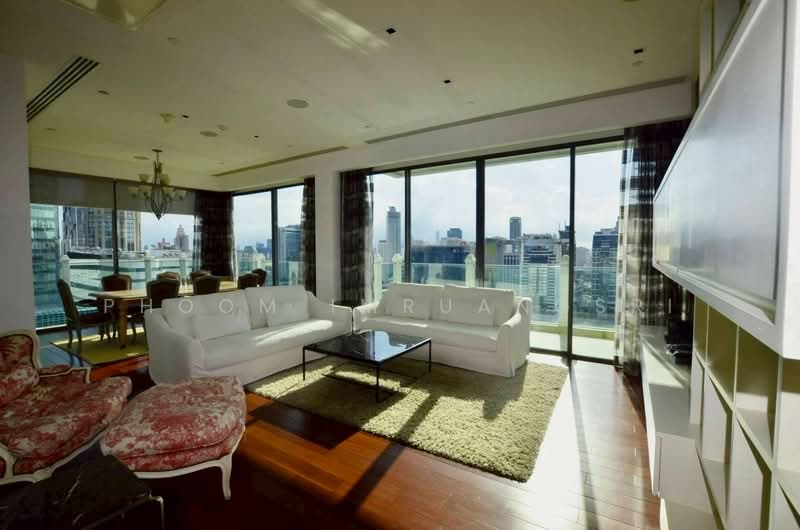 Le Raffine Sukhumvit 39, Bangkok, Soi Sukhumvit 39, Khlong Tan Nua, Watthana, Bangkok, 3 Bedrooms, 404 sqm, Condo For Rent, by Phoom Imruangsri, 500302509 - DDproperty.com