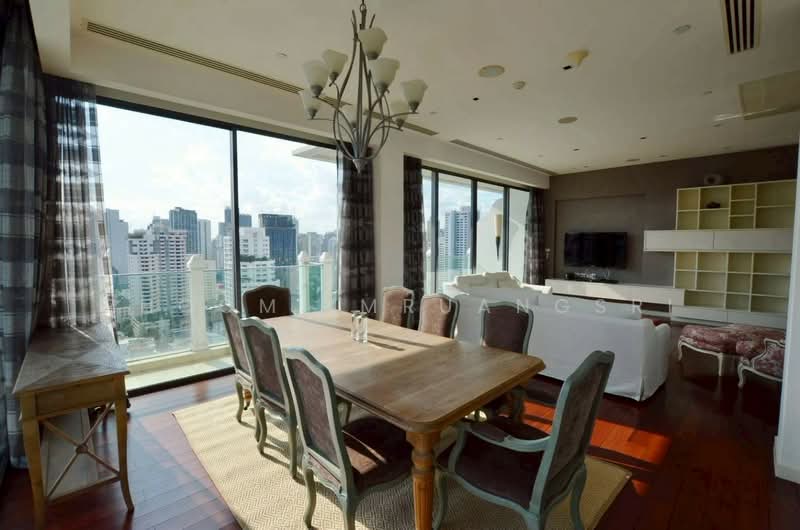 Le Raffine Sukhumvit 39, Bangkok, Soi Sukhumvit 39, Khlong Tan Nua, Watthana, Bangkok, 3 Bedrooms, 404 sqm, Condo For Rent, by Phoom Imruangsri, 500302509 - DDproperty.com
