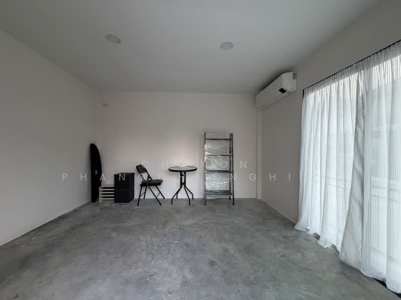 Perfect Park Bangna, Samut Prakan, Sao Thong Samakkhi Road, Bang Sao Thong, Samut Prakan, 4 Bedrooms, 200 sqm, Single Detached House For Rent, by Chanon Phangchienghien, 500302644 - DDproperty.com