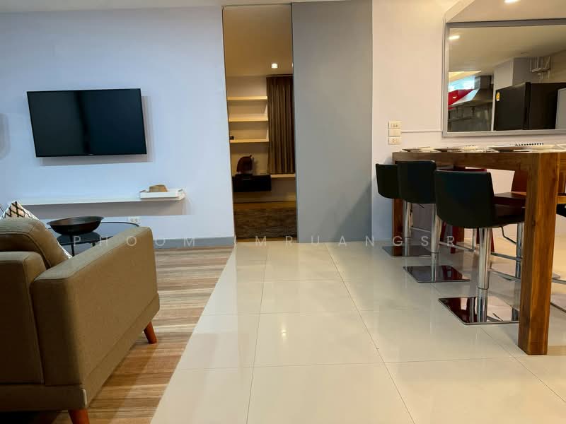 The Clover Thonglor Residence, Bangkok, Soi Sukhumvit 55, Khlong Tan Nua, Watthana, Bangkok, 3 Bedrooms, 115 sqm, Condo For Rent, by Phoom Imruangsri, 500302675 - DDproperty.com