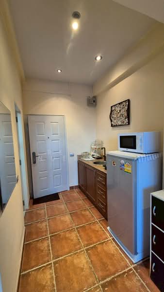 Thepthip Mansion, Chon Buri (Pattaya), 374 2 Phra Tam Nak 6 Alley, Nong Pru, Bang Lamung (Pattaya), Chon Buri (Pattaya), Studio, 30 sqm, Condo For Sale, by Regina Nuengjamnong, 500302808 - DDproperty.com