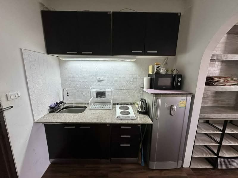 Thepthip Mansion, Chon Buri (Pattaya), 374 2 Phra Tam Nak 6 Alley, Nong Pru, Bang Lamung (Pattaya), Chon Buri (Pattaya), Studio, 30 sqm, Condo For Sale, by Regina Nuengjamnong, 500302808 - DDproperty.com