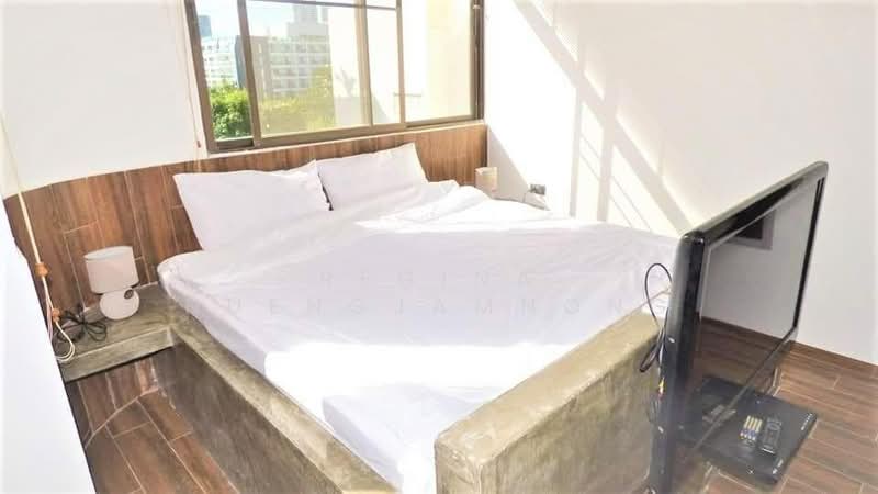 Thepthip Mansion, Chon Buri (Pattaya), 374 2 Phra Tam Nak 6 Alley, Nong Pru, Bang Lamung (Pattaya), Chon Buri (Pattaya), Studio, 30 sqm, Condo For Sale, by Regina Nuengjamnong, 500302808 - DDproperty.com