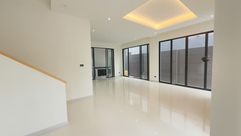 Feel Town Lat Phrao 101, Bangkok, ลาดพร้าว, Khlong Chaokhun Sing, Wang Thonglang, Bangkok, 4 Bedrooms, 270 sqm, Single Detached House For Sale, by ธนณัฎฐ์ ศตายุสกุลวงศ์, 500302811 - DDproperty.com