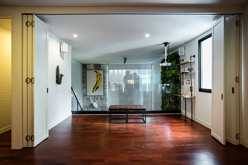Benviar Tonson Residence, Bangkok, 58 Soi Tonson, Lumphini, Pathum Wan, Bangkok, 3 Bedrooms, 275 sqm, Condo For Rent, by Smart Living Bangkok Co.,Ltd., 500302845 - DDproperty.com
