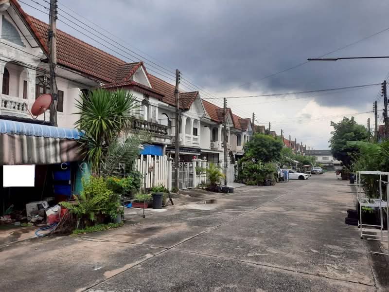Sena Villa 91 Village, Pathum Thani, 251 Soi Rangsit, Prachathipat, Thanyaburi, Pathum Thani, 3 Bedrooms, 100 sqm, Townhouse For Sale, by Connex Property, 500302850 - DDproperty.com