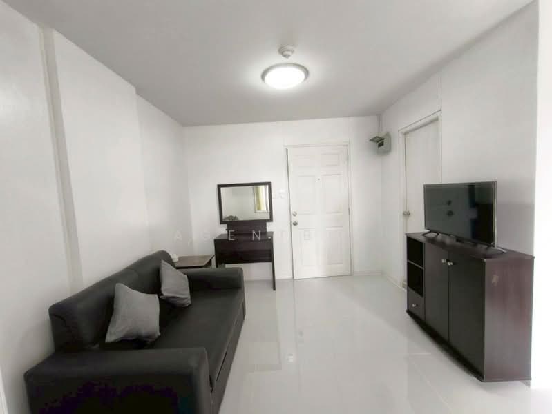 Lumpini Condo Town Bodindecha Ramkhamhaeng, Bangkok, Soi Ramkhamhaeng 43/1, Phlapphla, Wang Thonglang, Bangkok, 1 Bedroom, 28 sqm, Condo For Rent, by Agentbkk, 500302861 - DDproperty.com