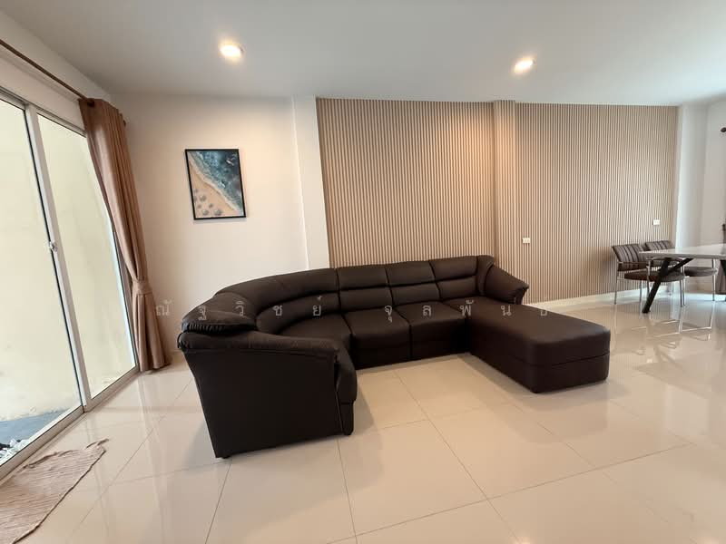 Baan Klang Muang S-Sense Onnuch-Wongwan : บ้านกลางเมือง เอสเซ้นส์ อ่อนนุช – วงแหวน, กรุงเทพ, ถนนลาดกระบัง, ลาดกระบัง, ลาดกระบัง, กรุงเทพ, 167 ตร.ม., ทาวน์เฮ้าส์ ให้เช่า, โดย ณัฐวิชย์ จุลพันธ์, 500302863 - DDproperty.com
