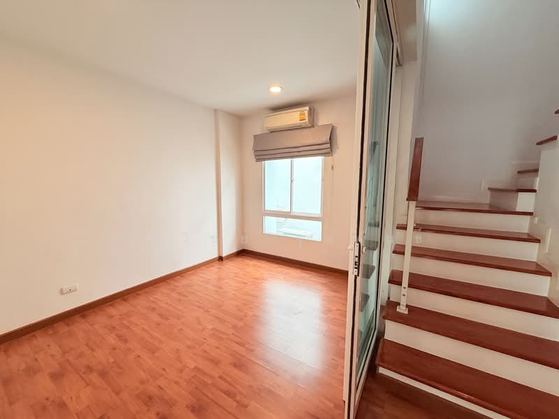 Baan Klang Muang S-Sense Onnuch-Wongwan : บ้านกลางเมือง เอสเซ้นส์ อ่อนนุช – วงแหวน, กรุงเทพ, ถนนลาดกระบัง, ลาดกระบัง, ลาดกระบัง, กรุงเทพ, 167 ตร.ม., ทาวน์เฮ้าส์ ให้เช่า, โดย ณัฐวิชย์ จุลพันธ์, 500302863 - DDproperty.com