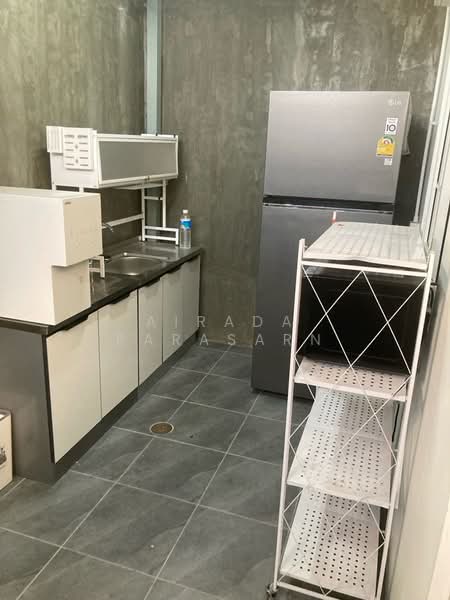 โกลเด้น ทาวน์ สุขุมวิท-ลาซาล, Samut Prakan, Samrong Nua, Muang Samut Prakarn, Samut Prakan, 3 Bedrooms, 96 sqm, Townhouse For Rent, by Airada Parasarn, 500302869 - DDproperty.com