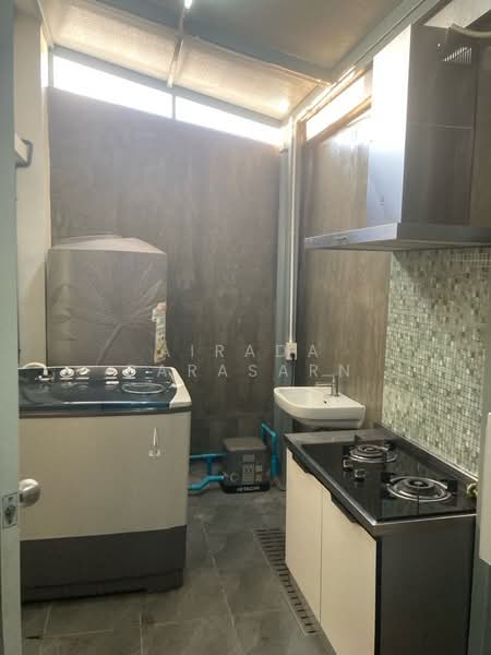 โกลเด้น ทาวน์ สุขุมวิท-ลาซาล, Samut Prakan, Samrong Nua, Muang Samut Prakarn, Samut Prakan, 3 Bedrooms, 96 sqm, Townhouse For Rent, by Airada Parasarn, 500302869 - DDproperty.com