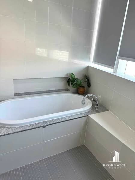 Millennium Residence, Bangkok, Sukhumvit Road, Khlong Toei, Khlong Toei, Bangkok, 3 Bedrooms, 146 sqm, Condo For Rent, by PROPMATCH CO., LTD., 500302919 - DDproperty.com